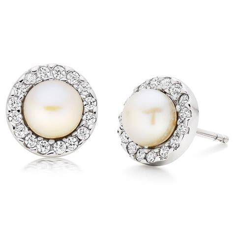 beaverbrooks jewellers pearl earrings.